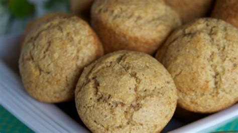 Fall in Love with Baking: Maggie's Magic Muffins